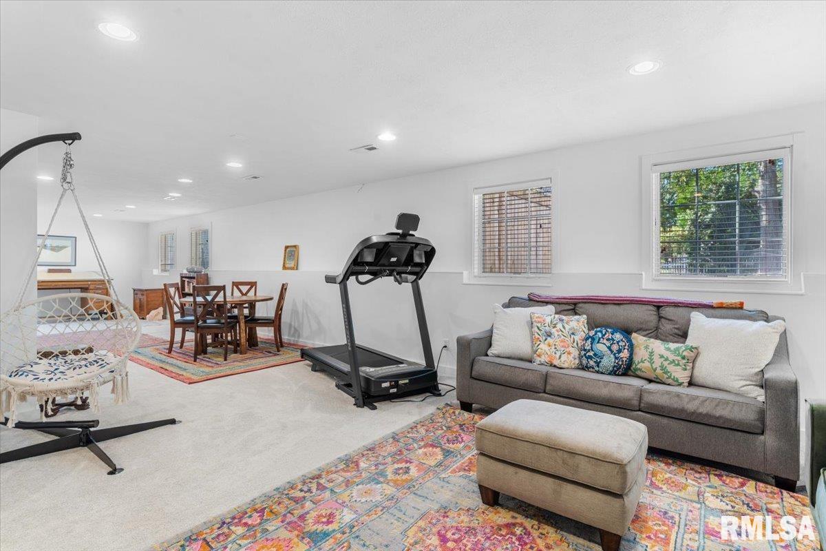 6405 12 Oaks Court Springfield, IL 62712 - Photo 34 of 54