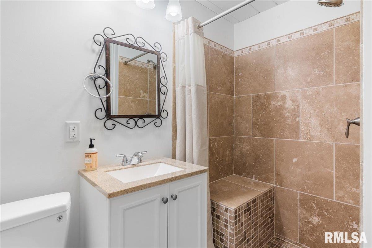 6405 12 Oaks Court Springfield, IL 62712 - Photo 39 of 54