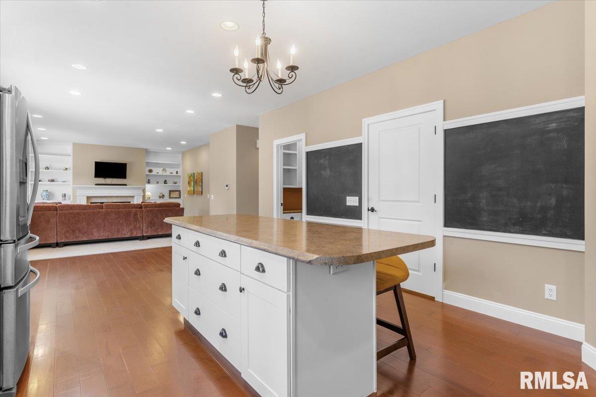 6405 12 Oaks Court Springfield, IL 62712 - Photo 10 of 54