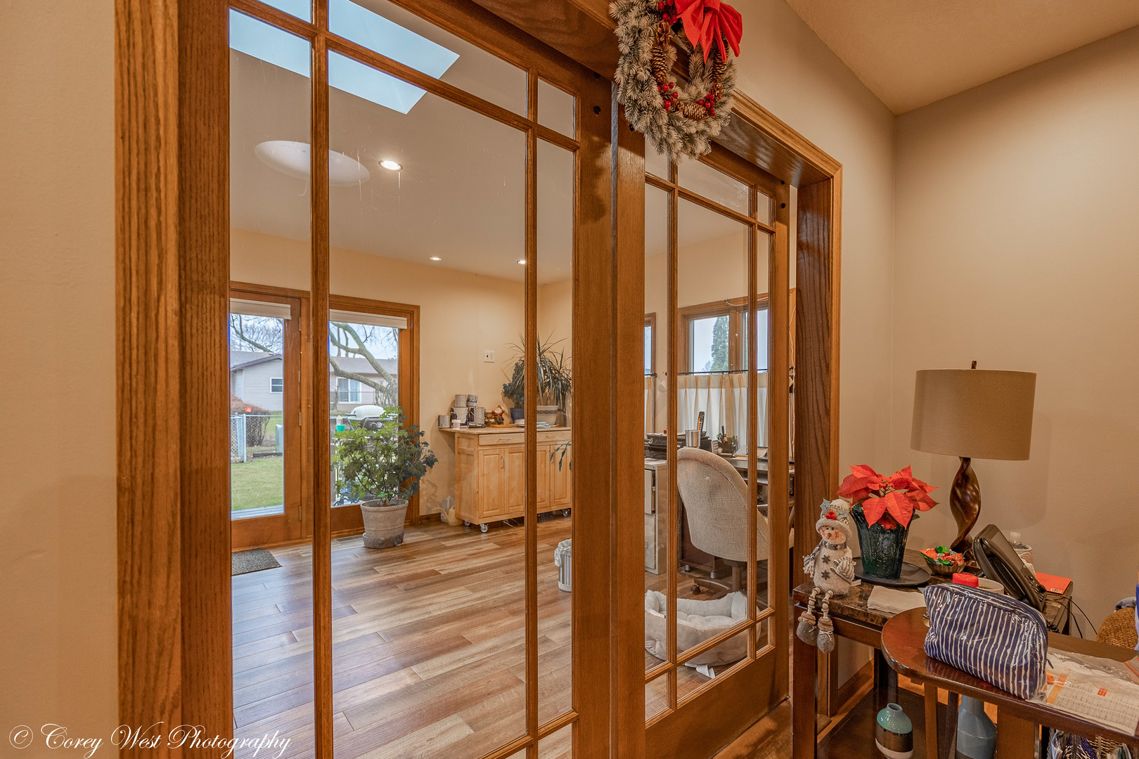 1008 Sunset Terrace Rochelle, IL 61068 - Photo 11 of 30 a view of a entryway