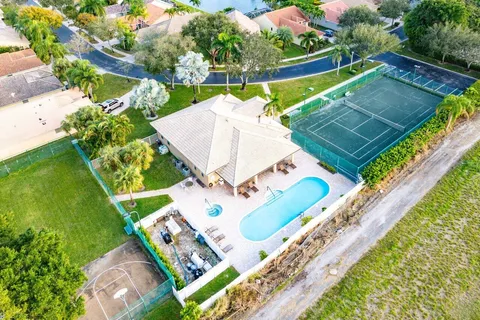 $419,000 | 5505 Grande Palm Circle, Delray Beach, FL 33484