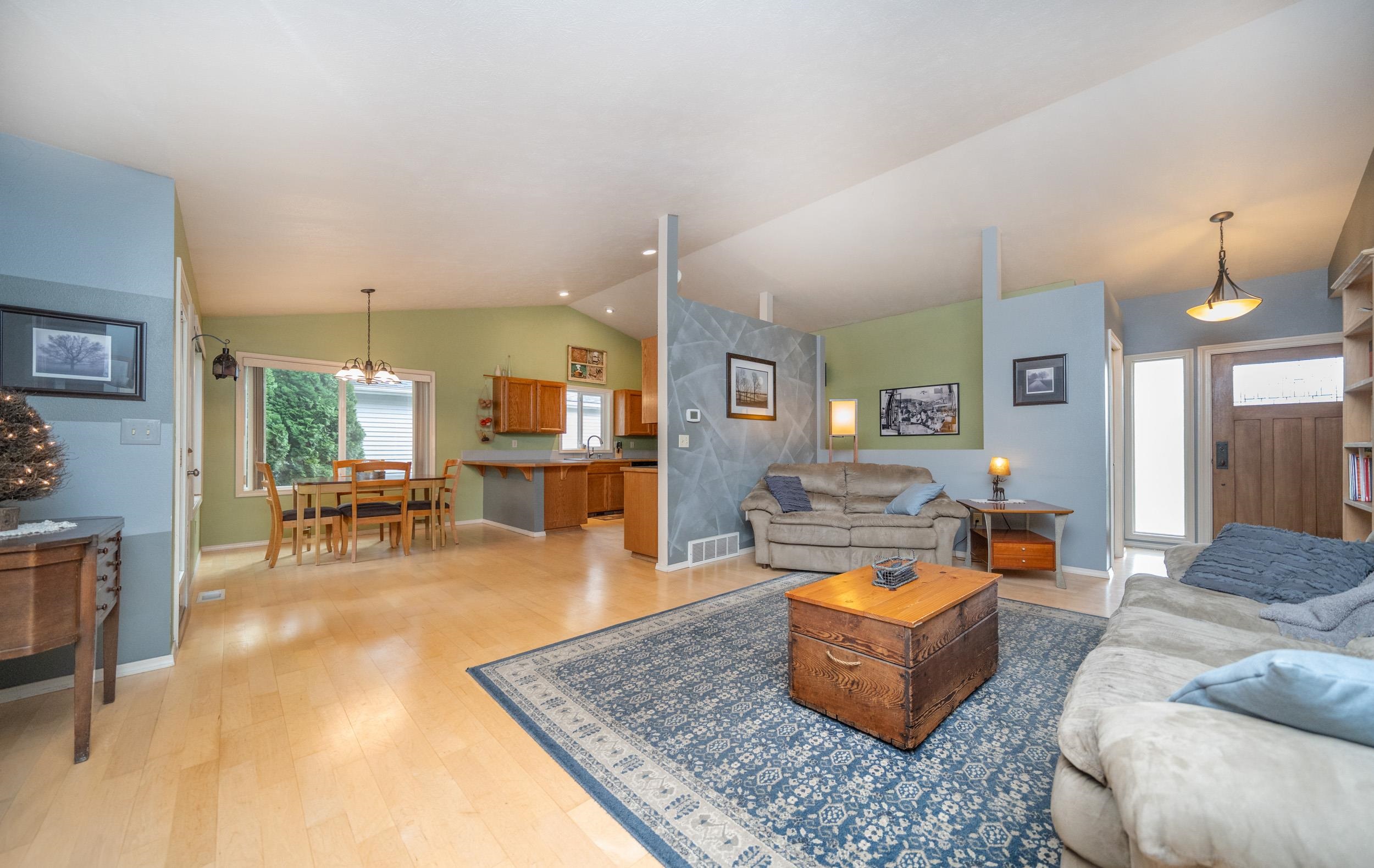 5010 West Barnes Road Spokane, WA 99208 - Photo 5 of 48