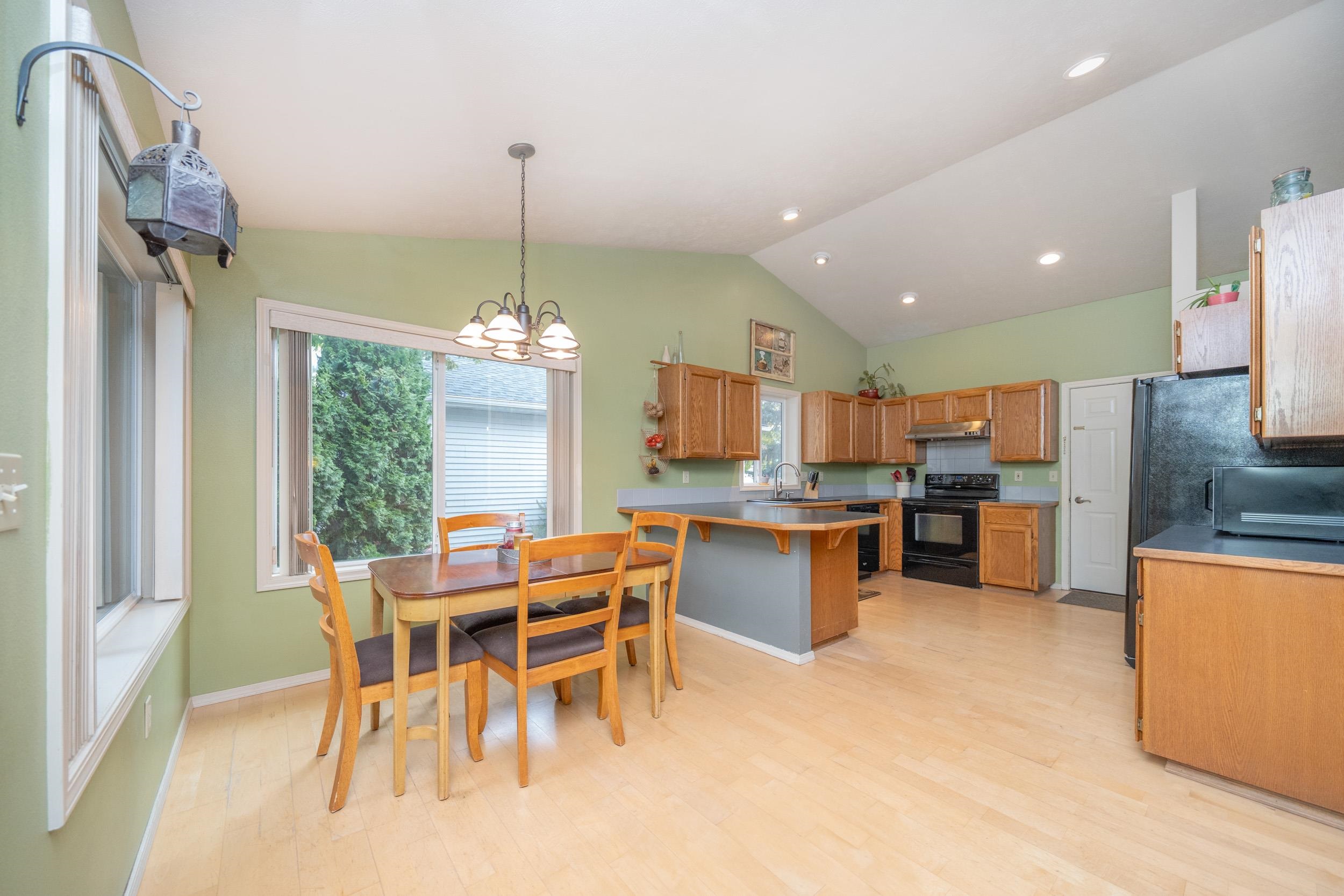 5010 West Barnes Road Spokane, WA 99208 - Photo 10 of 48