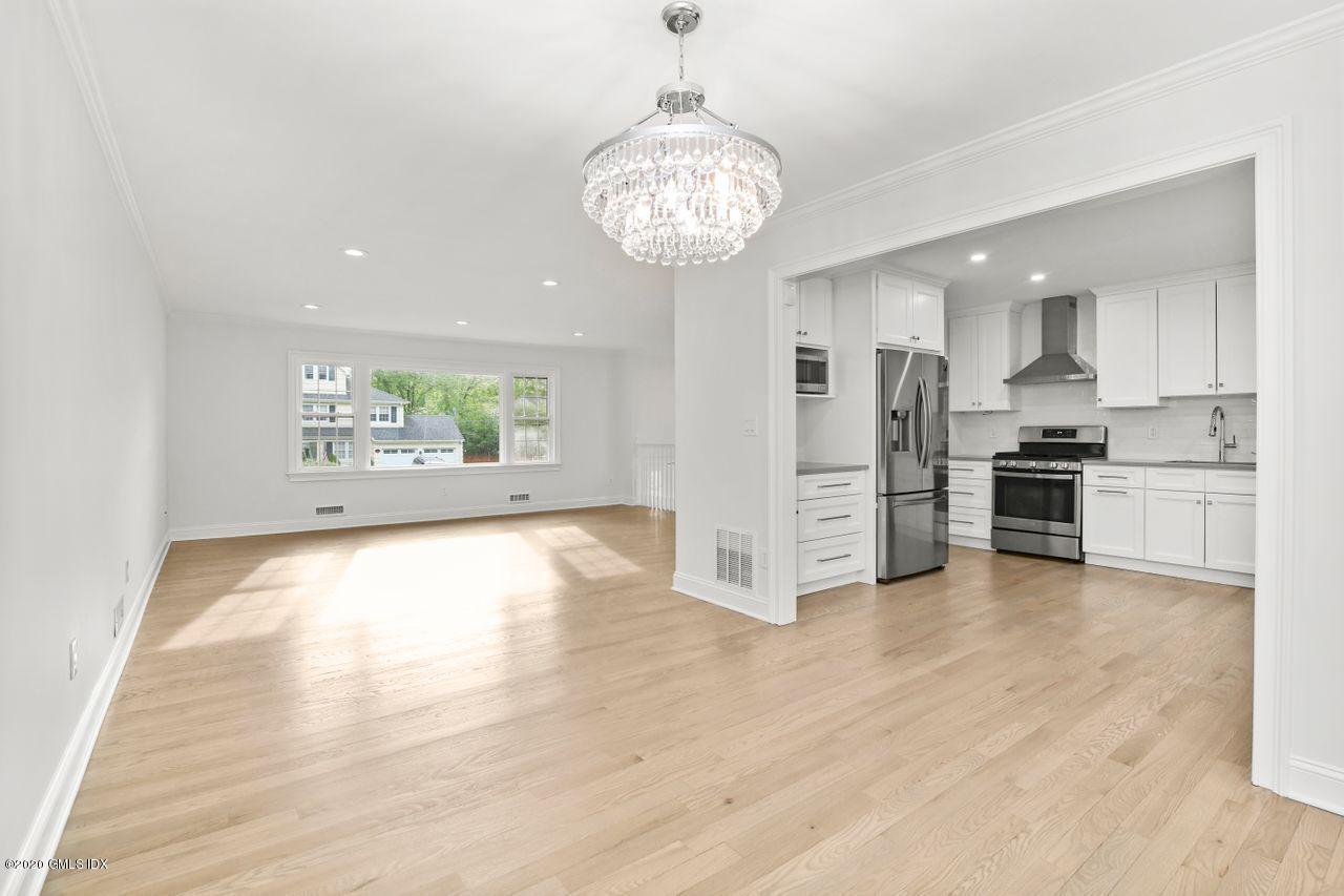 63 Lancer Road Riverside, CT 06878 - Photo 18 of 39 018