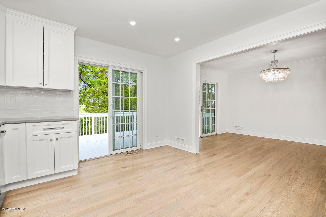 63 Lancer Road Riverside, CT 06878 - Photo 22 of 39 022