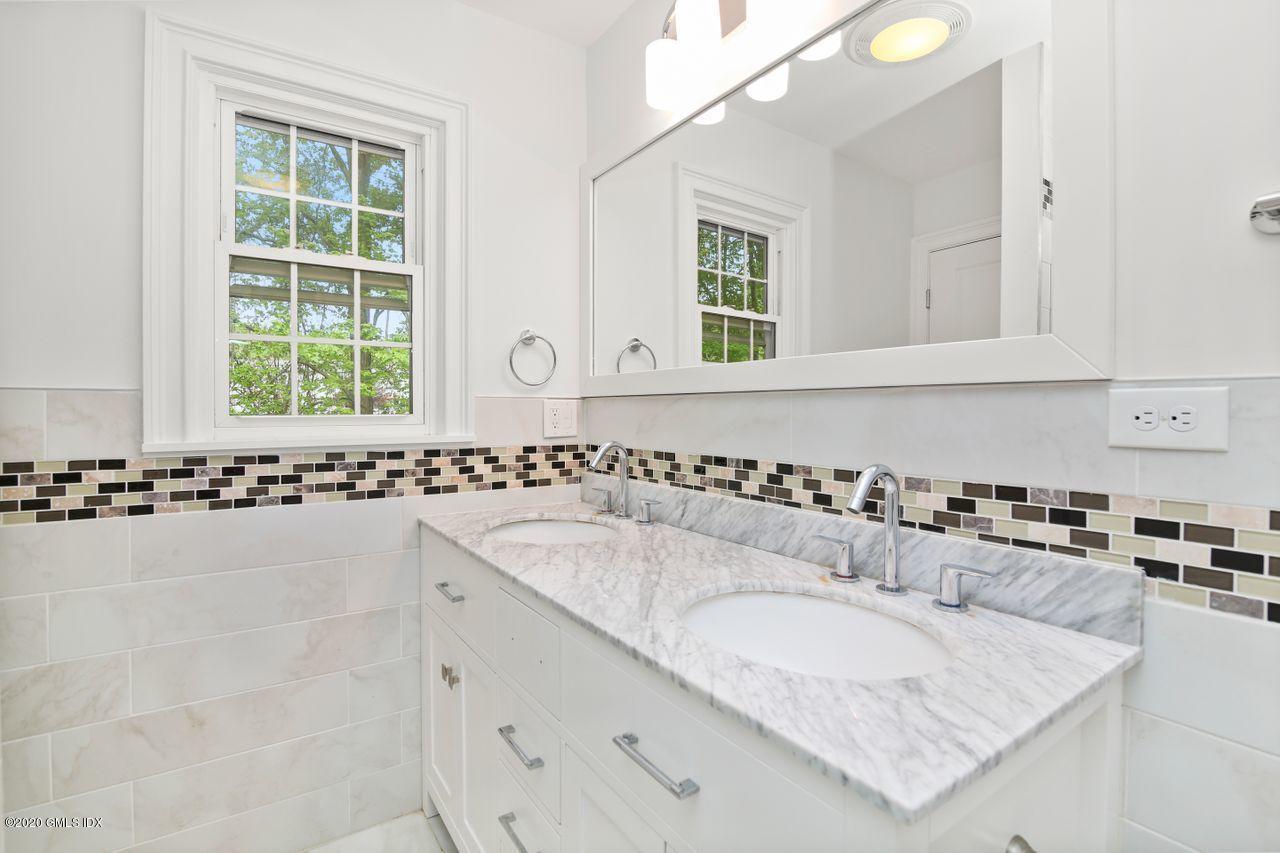 63 Lancer Road Riverside, CT 06878 - Photo 31 of 39 031