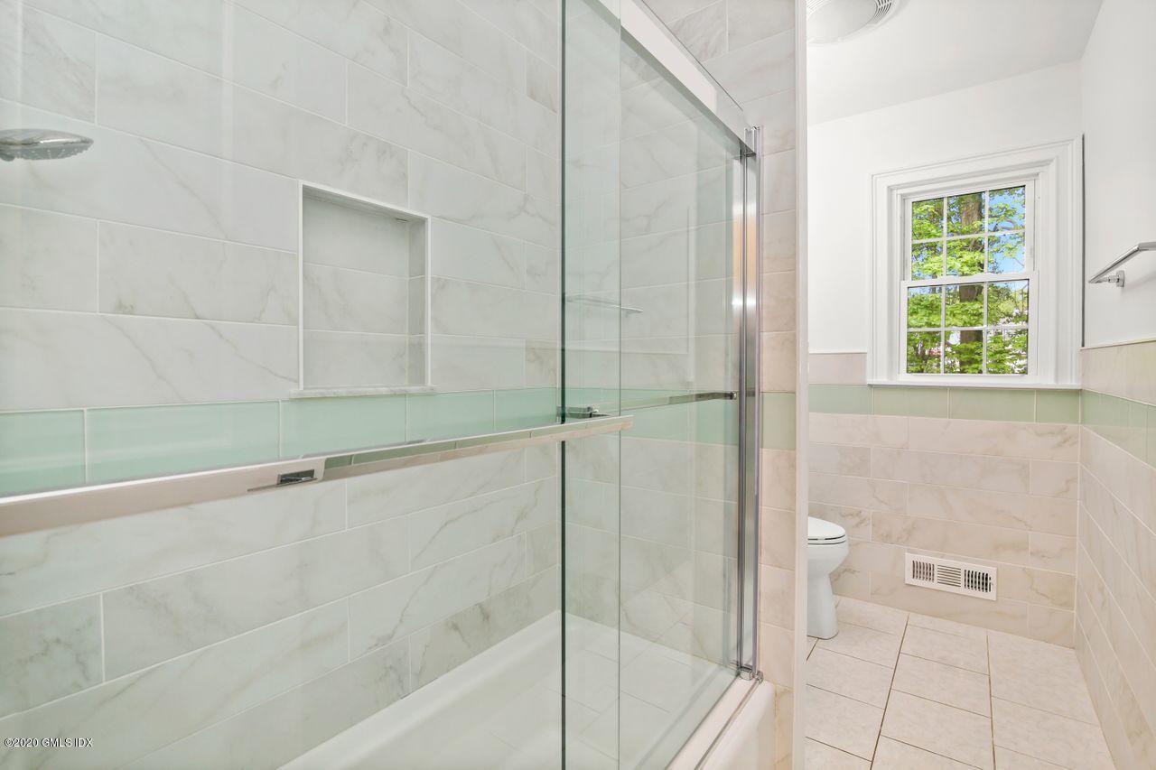 63 Lancer Road Riverside, CT 06878 - Photo 33 of 39 033