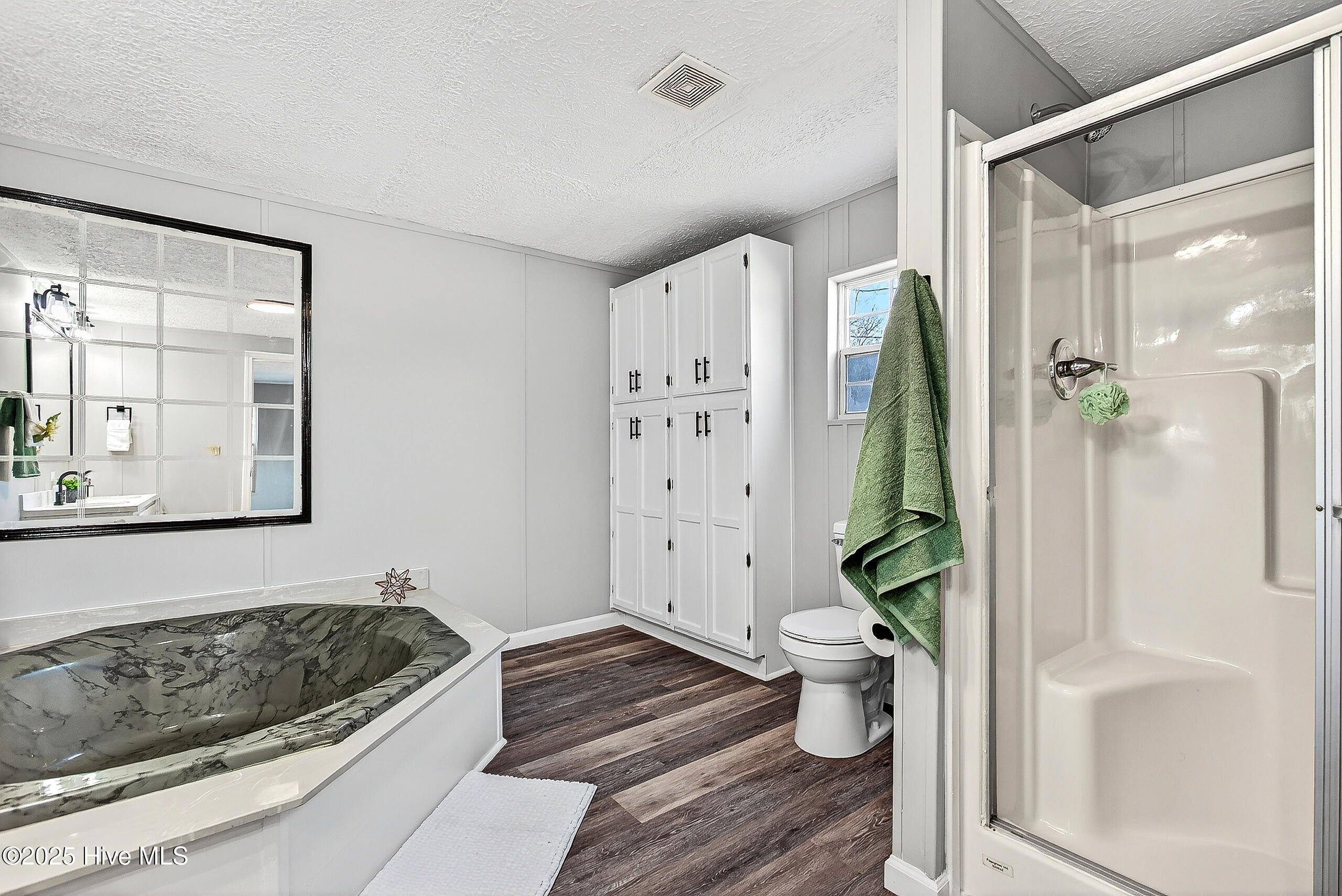 1500 Kader Merritt Road Rose Hill, NC 28458 - Photo 21 of 43 Primary Bath