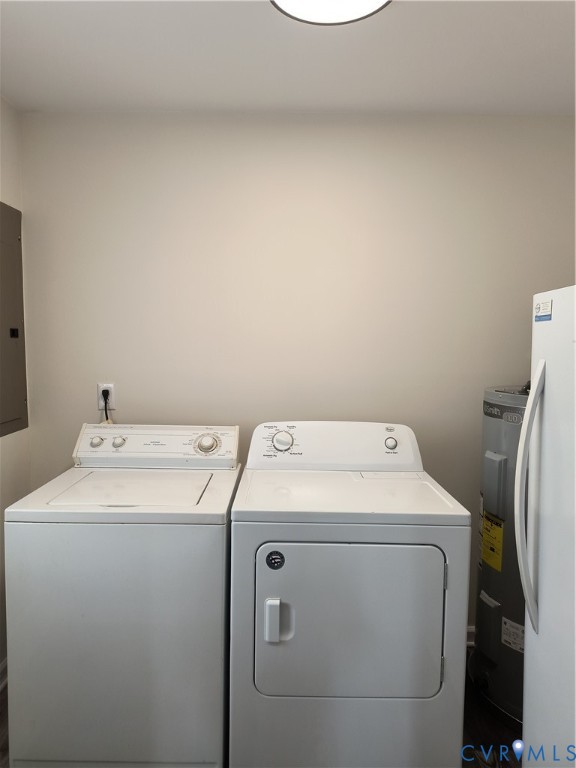 9913 Graves Road Petersburg, VA 23803 - Photo 9 of 24 a utility room with dryer and washer