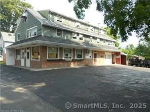 $2,495 | 8 Burnham Street, Unit 2A, Plymouth, CT 06786