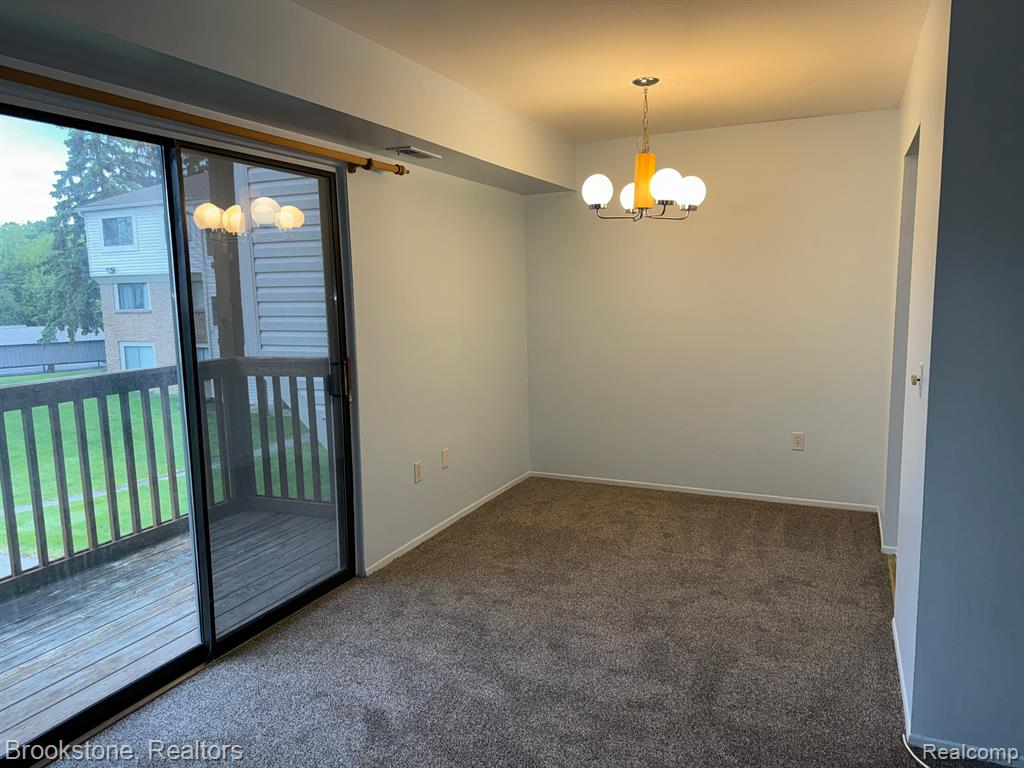 30056 West 12 Mile Road, Unit 77 Farmington Hills, MI 48334 - Photo 5 of 15