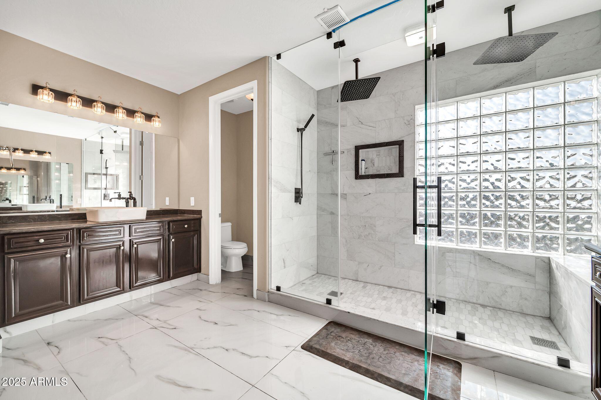 13611 West Merrell Street Avondale, AZ 85392 - Photo 3 of 68 mls_13611 W Merrell St-24