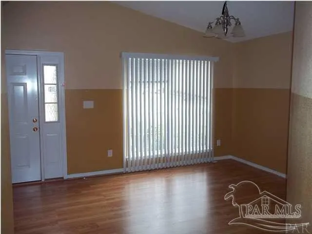 $1,875 | 5121 Cocoa Drive, Pensacola, FL 32526