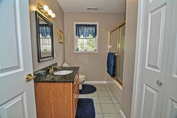 121 Stone School Road Sutton, MA 01590 - Photo 19 of 30