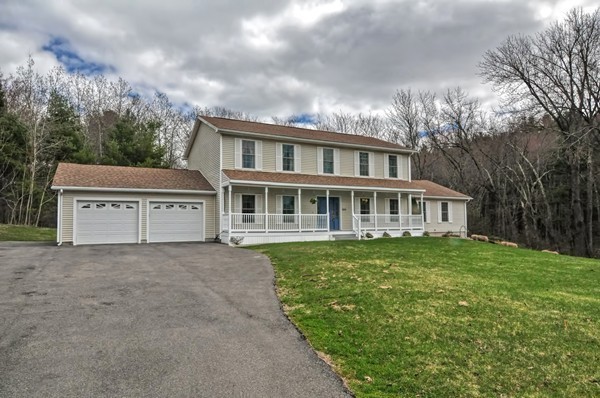 121 Stone School Road Sutton, MA 01590 - Photo 2 of 30