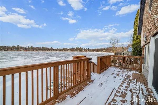 $299,900 | 441 South Rock Lake Drive, Vestaburg, MI 48891