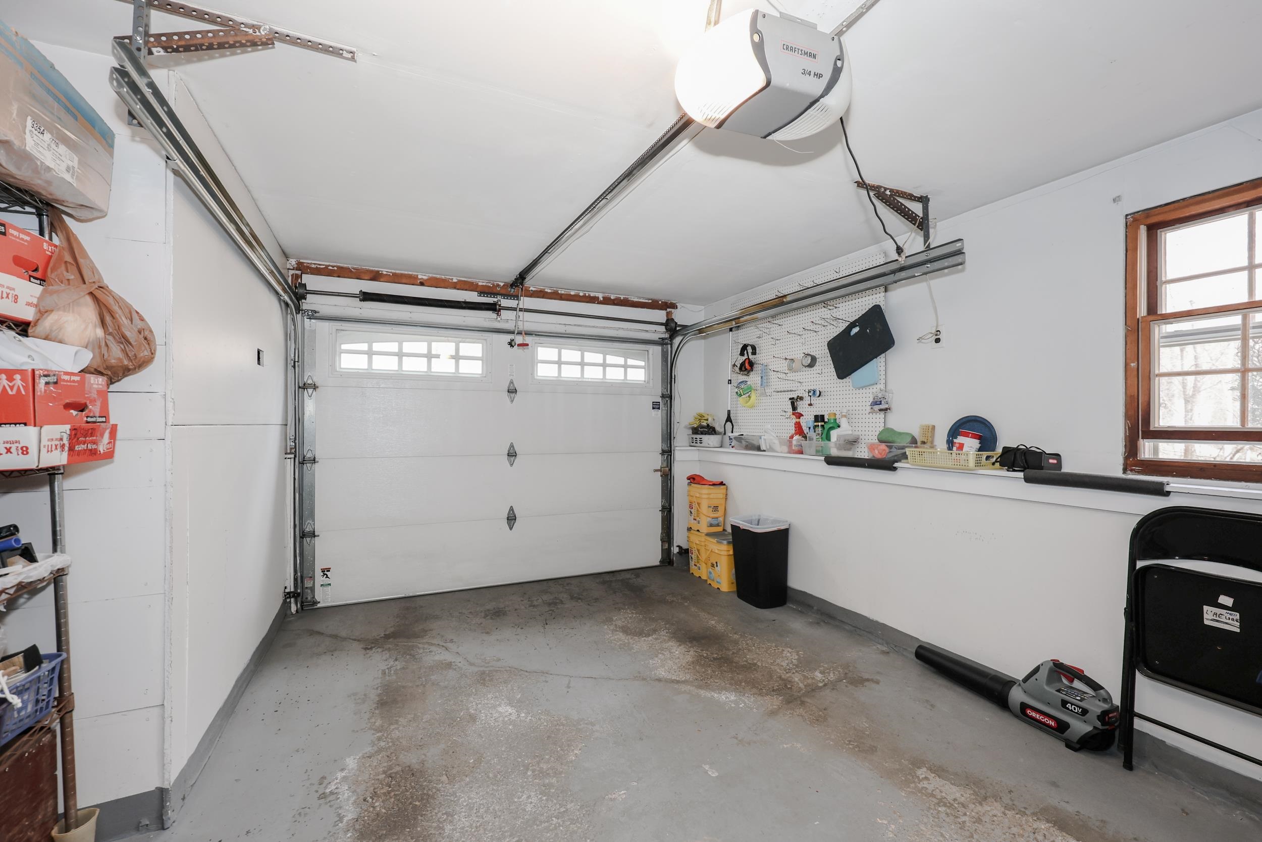 125 Nashua Road Bedford, NH 03110 - Photo 23 of 55