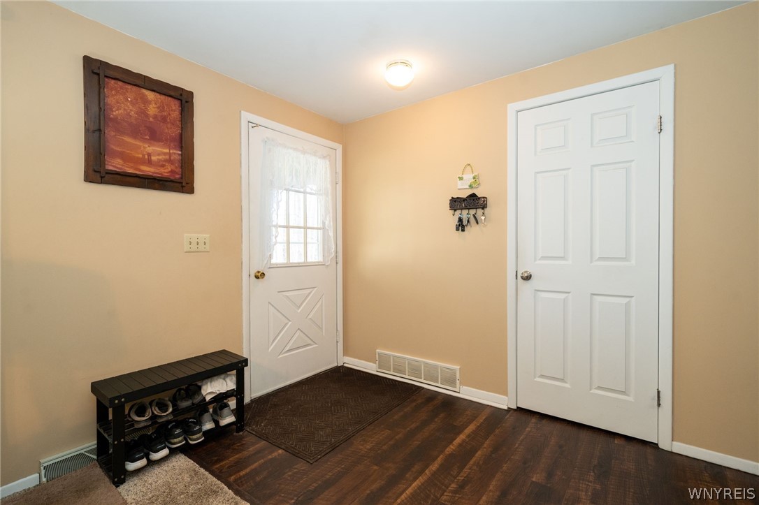 3220 Ransom Road Elma, NY 14086 - Photo 3 of 50