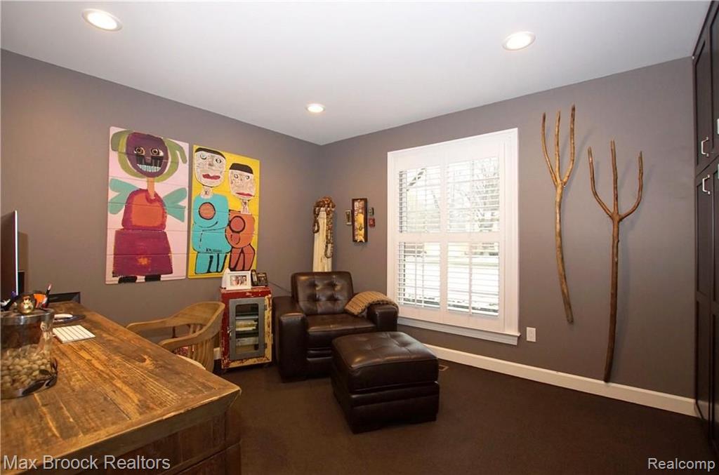 35145 Old Timber Road Farmington Hills, MI 48331 - Photo 25 of 48