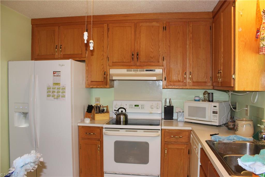 2008 Brevard Road Graham, NC 27253 - Photo 7 of 15 Gallery Image 7