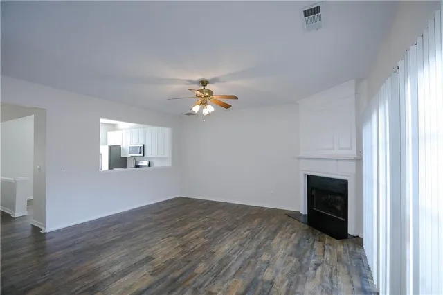 $2,150 | 4645 Valais Court, Alpharetta, GA 30022