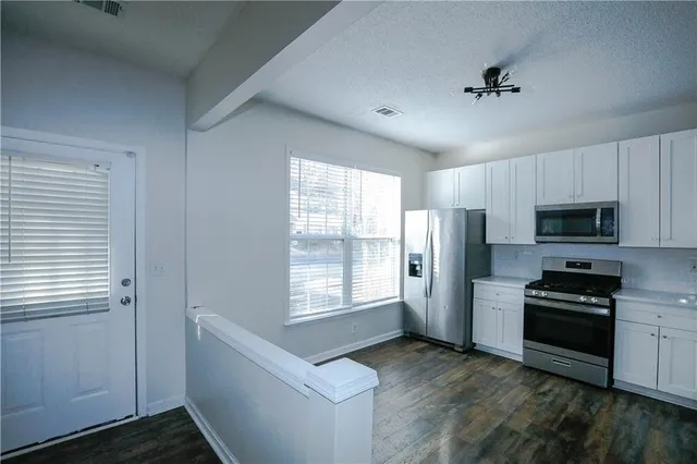 $2,150 | 4645 Valais Court, Alpharetta, GA 30022