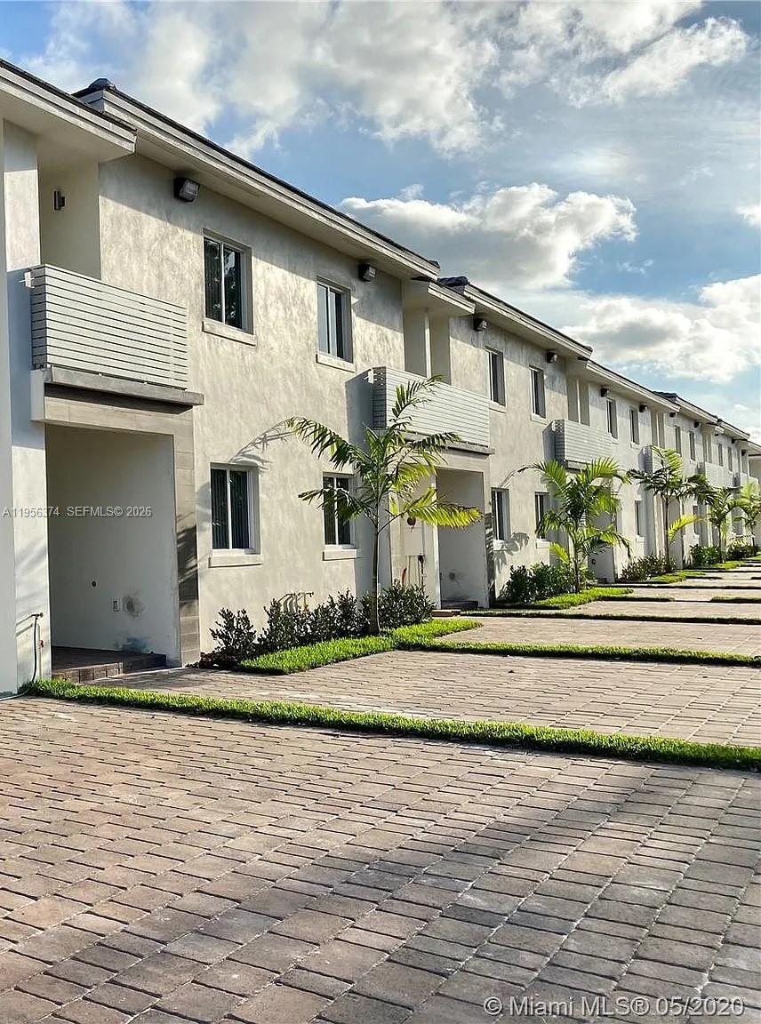 14211 Southwest 126th Path, Unit 14211 Miami, FL 33186 - Photo 1 of 12