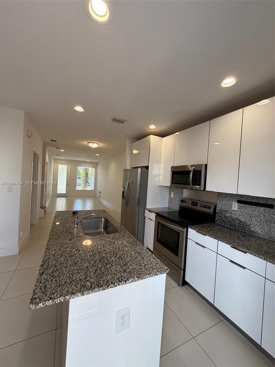 14211 Southwest 126th Path, Unit 14211 Miami, FL 33186 - Photo 3 of 12