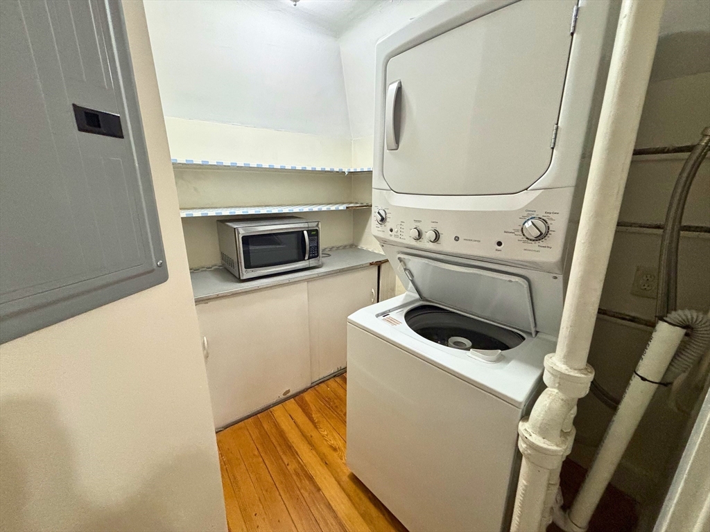 23 Park Road, Unit 3 Belmont, MA 02478 - Photo 7 of 15