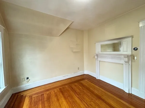 $2,200 | 23 Park Road, Unit 3, Belmont, MA 02478