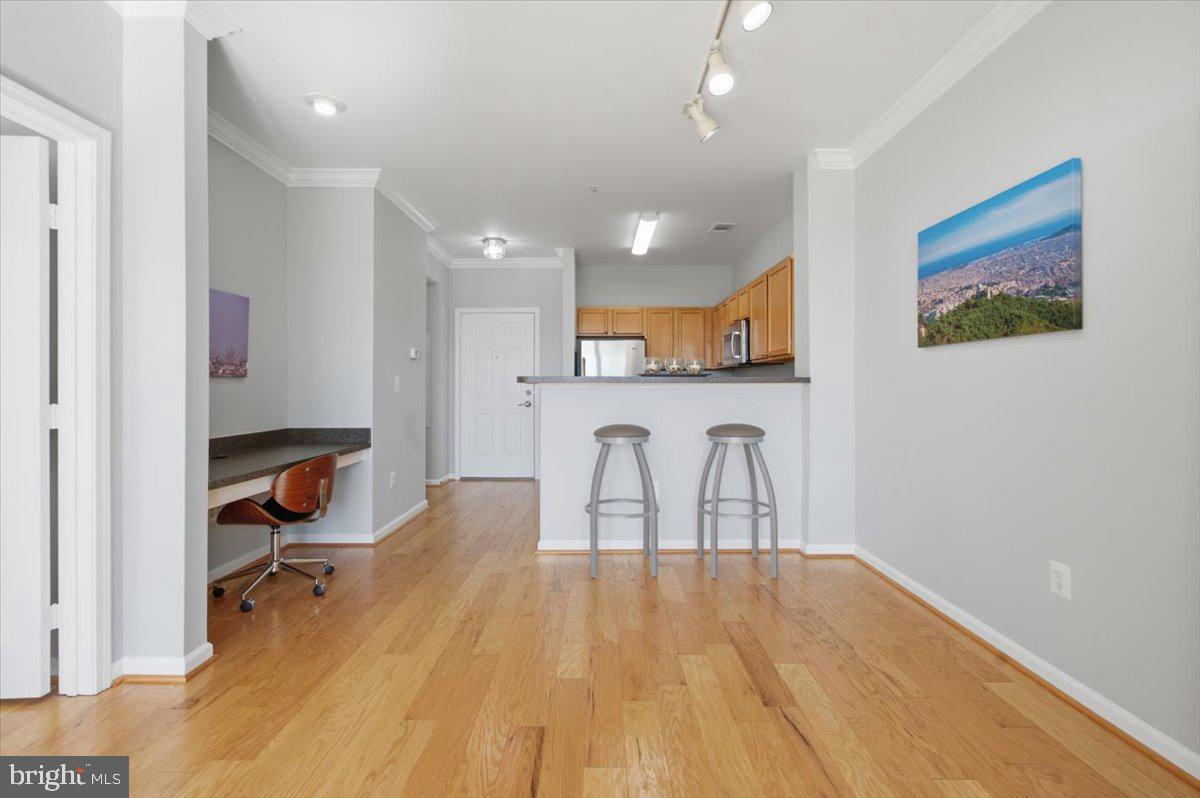 12000 Market Street, Unit 386 Reston, VA 20190 - Photo 10 of 49