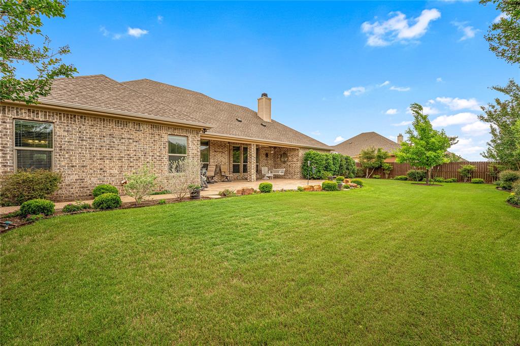 283 Briarleaf Circle Hewitt, TX 76643 - Photo 32 of 38