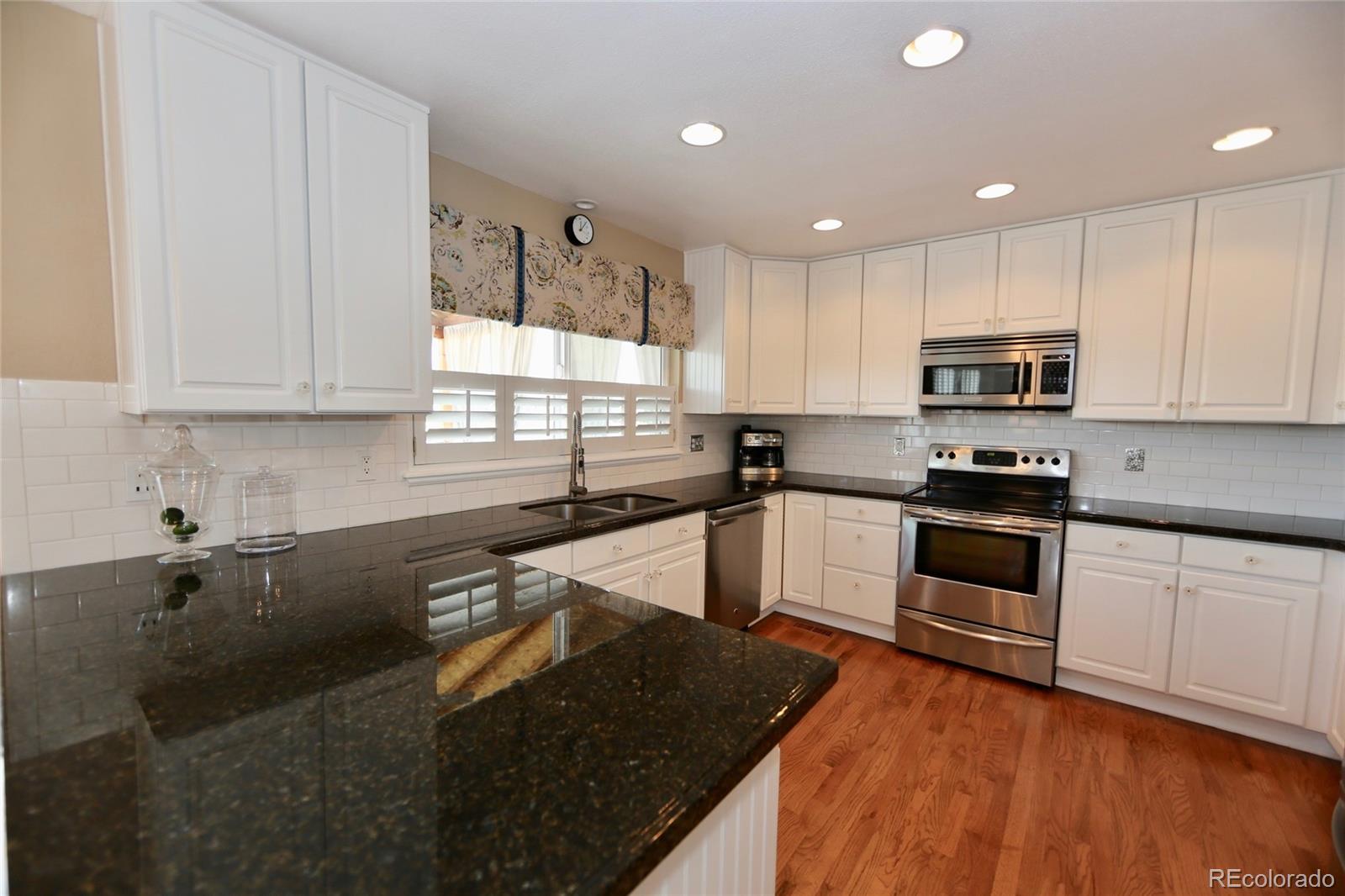 9922 Silver Maple Road Highlands Ranch, CO 80129 - Photo 8 of 31 Gallery Image 8