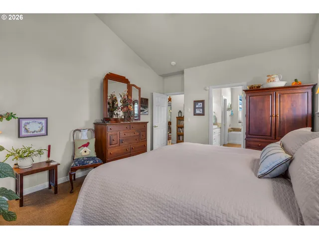 $529,900 | 1075 Northeast Hudspeth Lane, Prineville, OR 97754