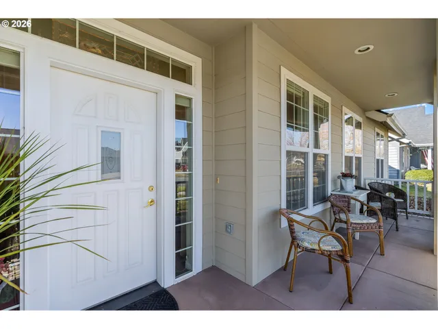 $529,900 | 1075 Northeast Hudspeth Lane, Prineville, OR 97754