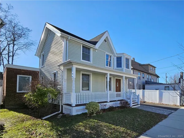 $3,100 | 34 Woodland Street, New Haven, CT 06511