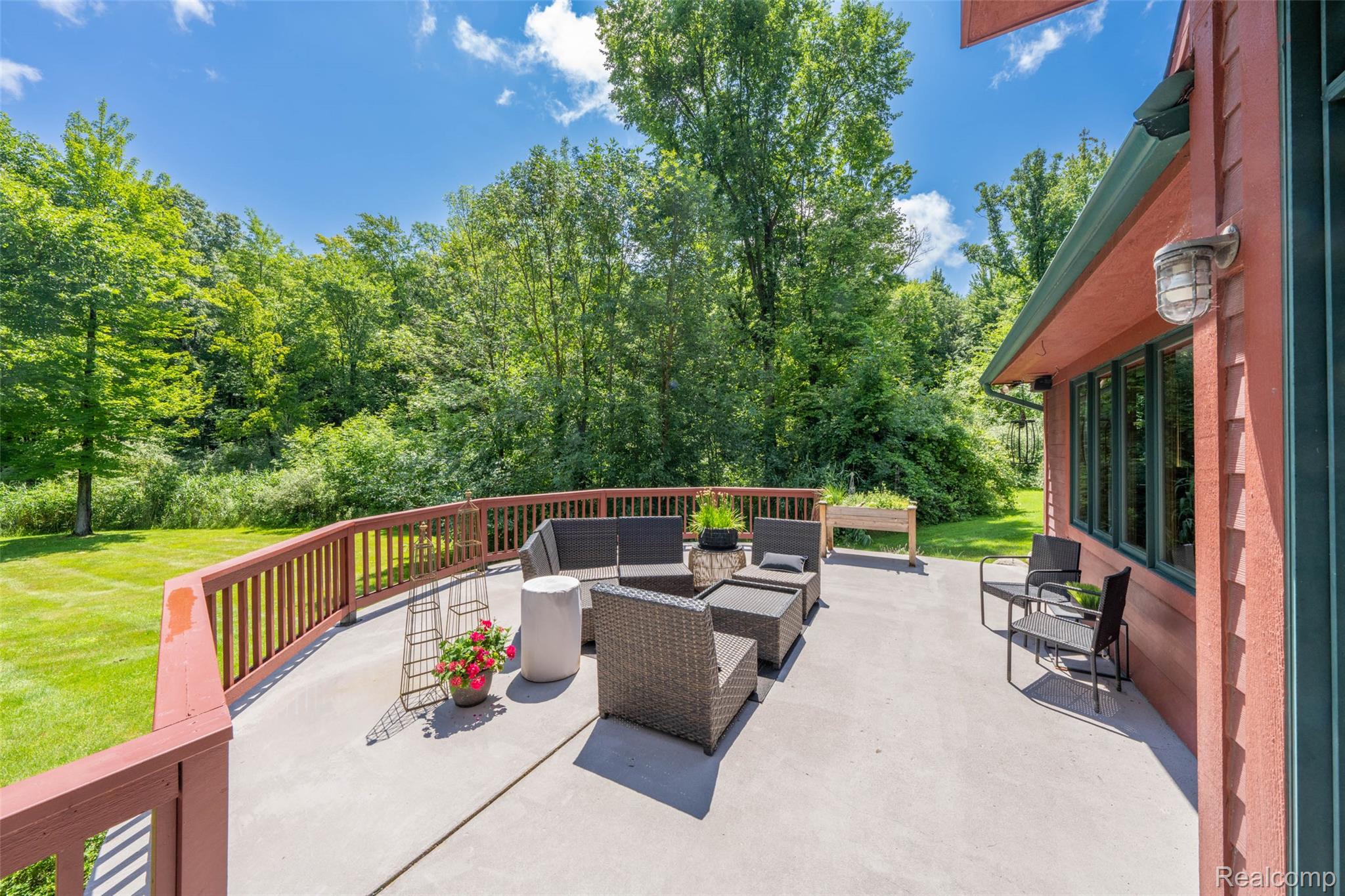4832 Hosner Road Oxford, MI 48370 - Photo 34 of 43 4832 Hosner Rd Oxford EXT Garage UprLvl-9.jpg