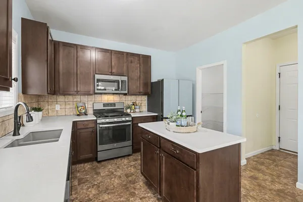 $485,000 | 9565 Neumann Circle, Ypsilanti, MI 48197