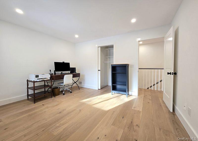 239 Birchwood Road Coram, NY 11727 - Photo 18 of 31