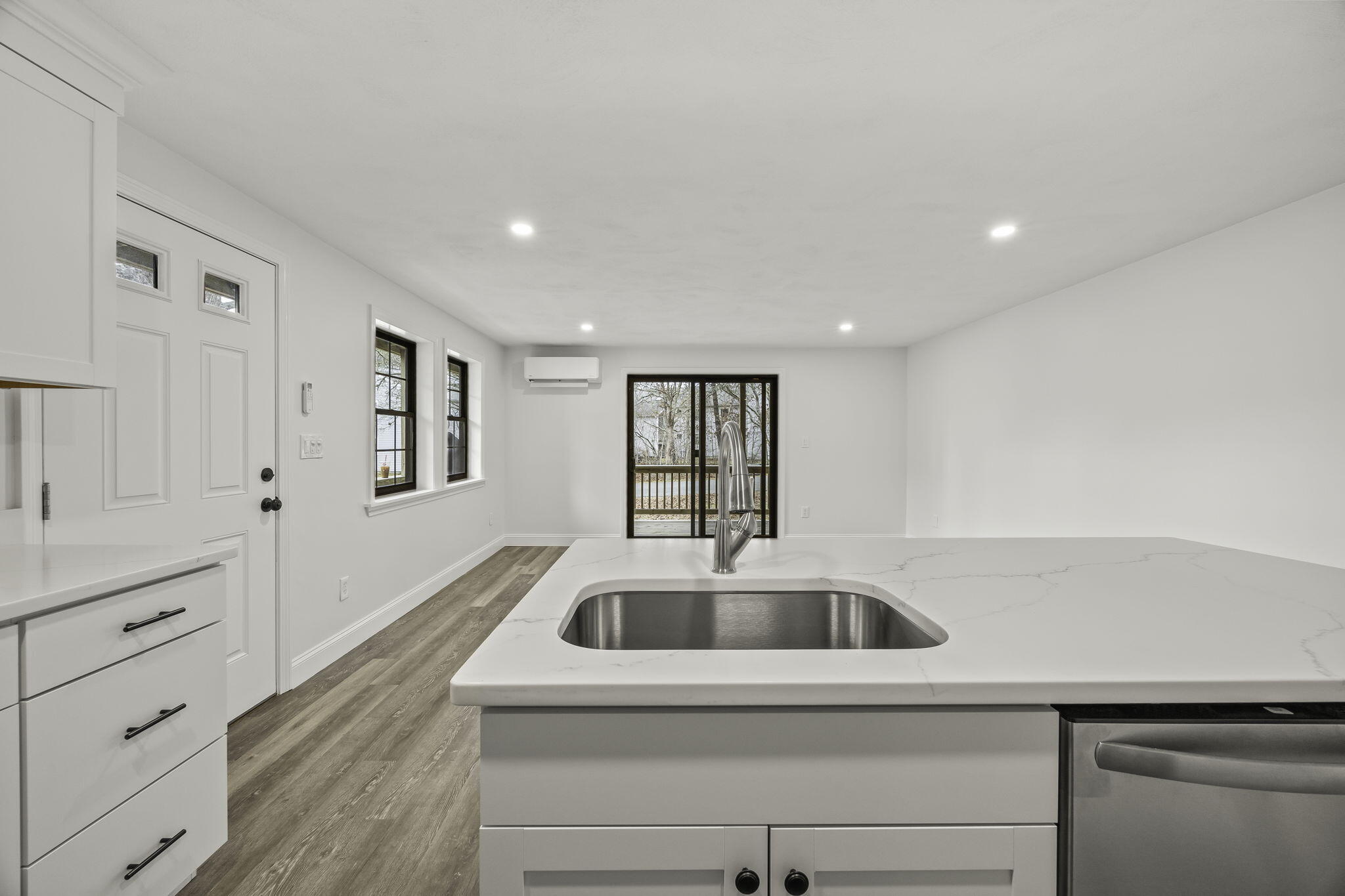 35 Ashumet Road, Unit 9B Mashpee, MA 02649 - Photo 11 of 26 11-web-or-mls-35-ashumet-rd-9b