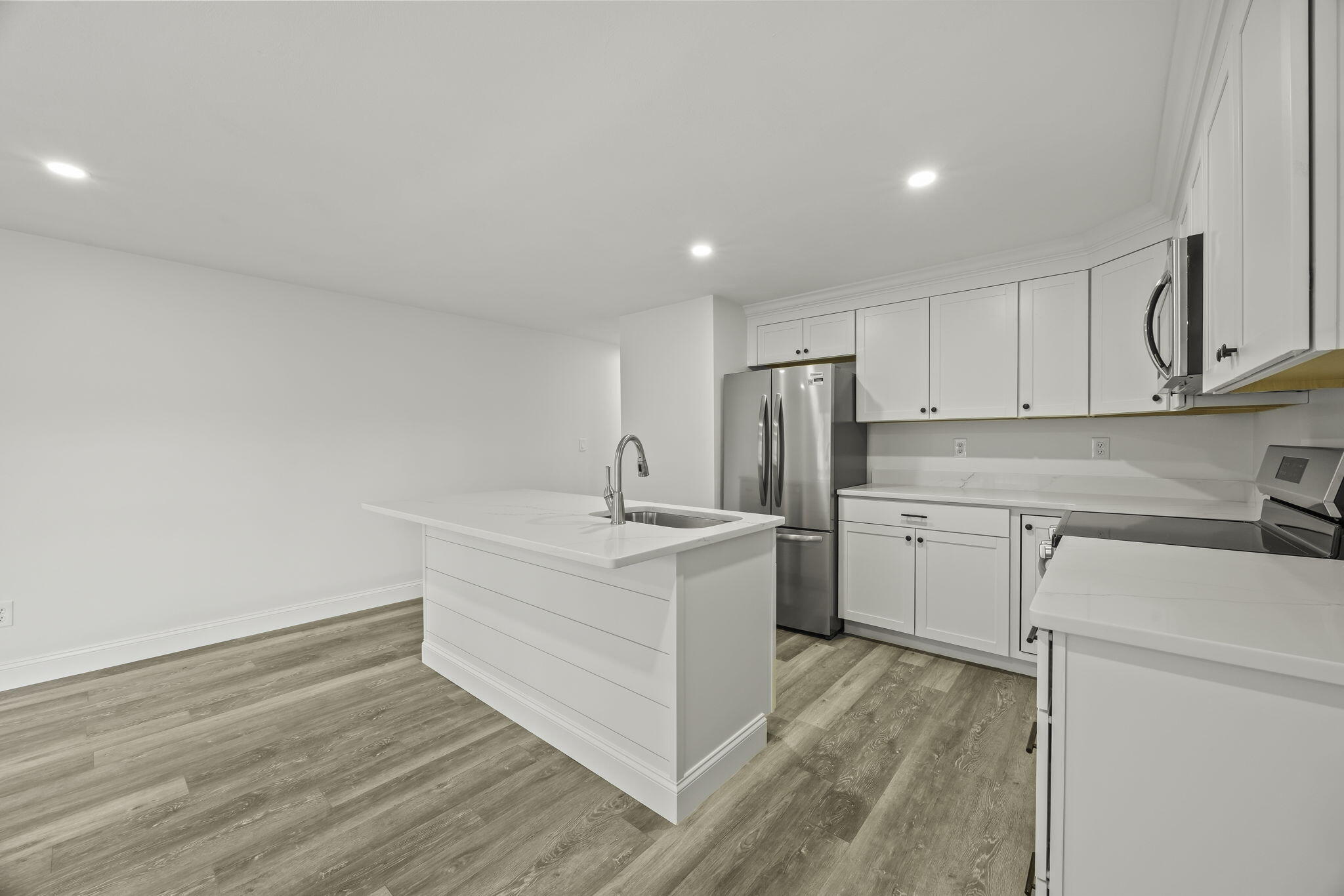 35 Ashumet Road, Unit 9B Mashpee, MA 02649 - Photo 7 of 26 6-web-or-mls-35-ashumet-rd-9b