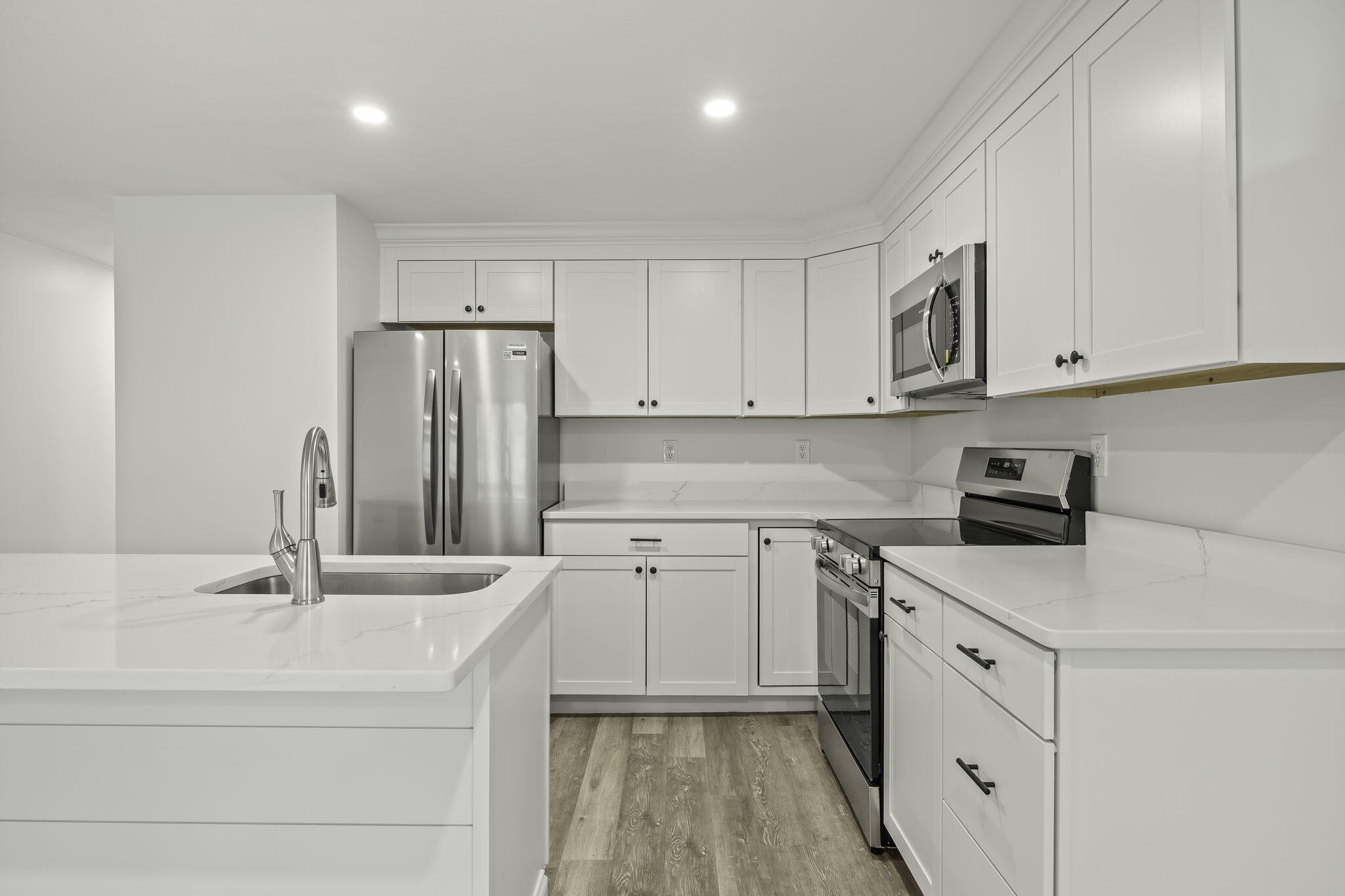 35 Ashumet Road, Unit 9B Mashpee, MA 02649 - Photo 10 of 26 10-web-or-mls-35-ashumet-rd-9b
