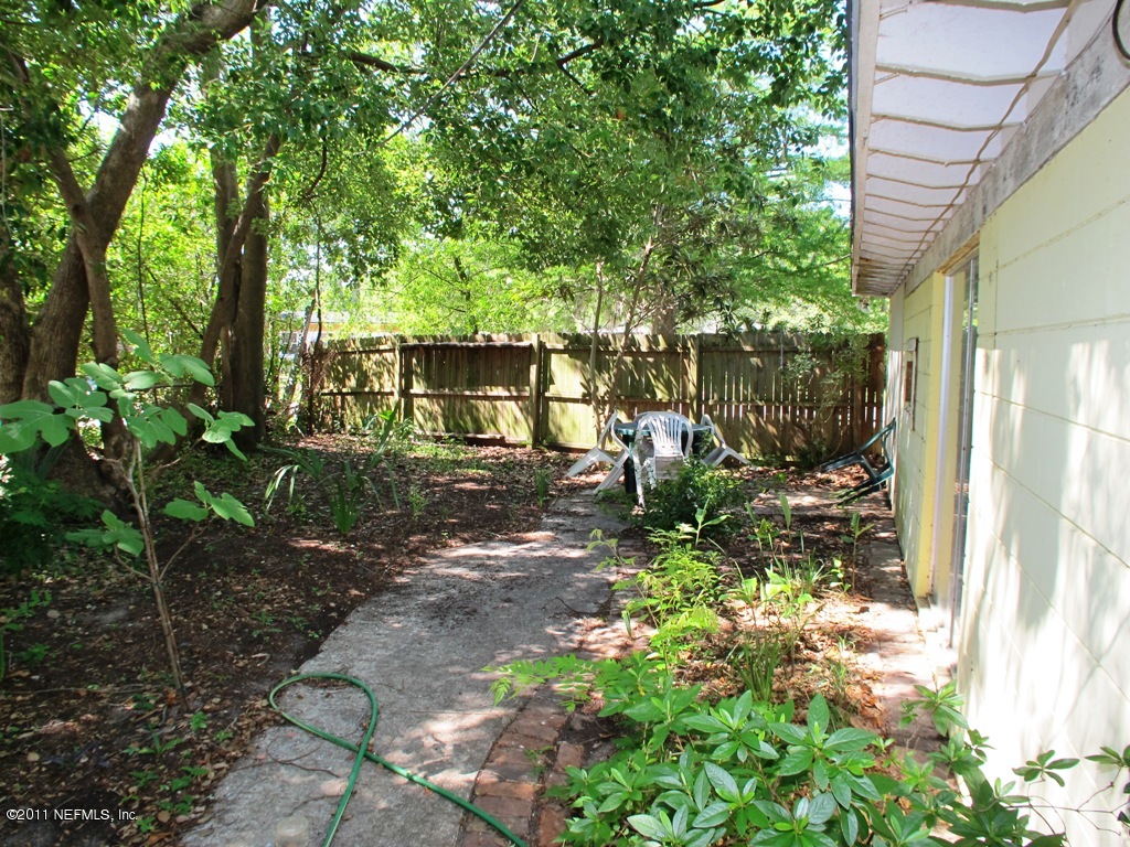 10251 Agave Road Jacksonville, FL 32246 - Photo 11 of 14 Backyard