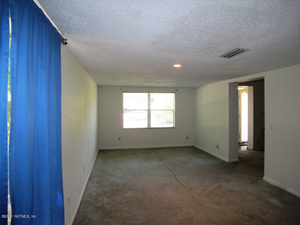 10251 Agave Road Jacksonville, FL 32246 - Photo 3 of 14 Family Room #2