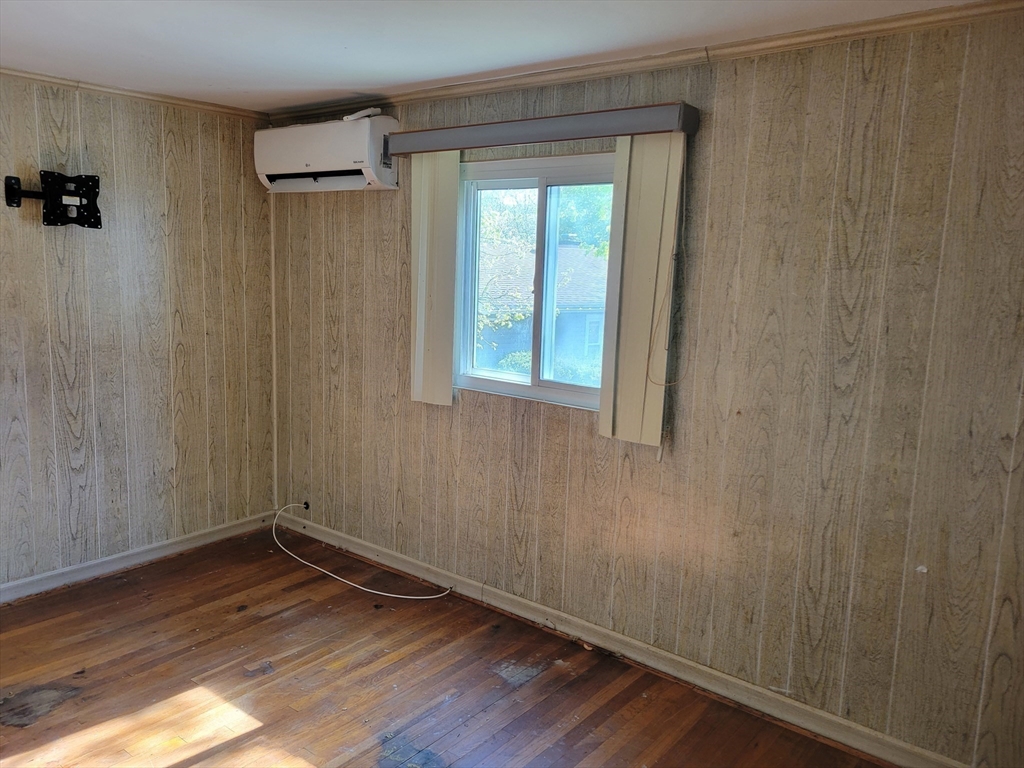 28 Dodge Road Boston, MA 02136 - Photo 9 of 16