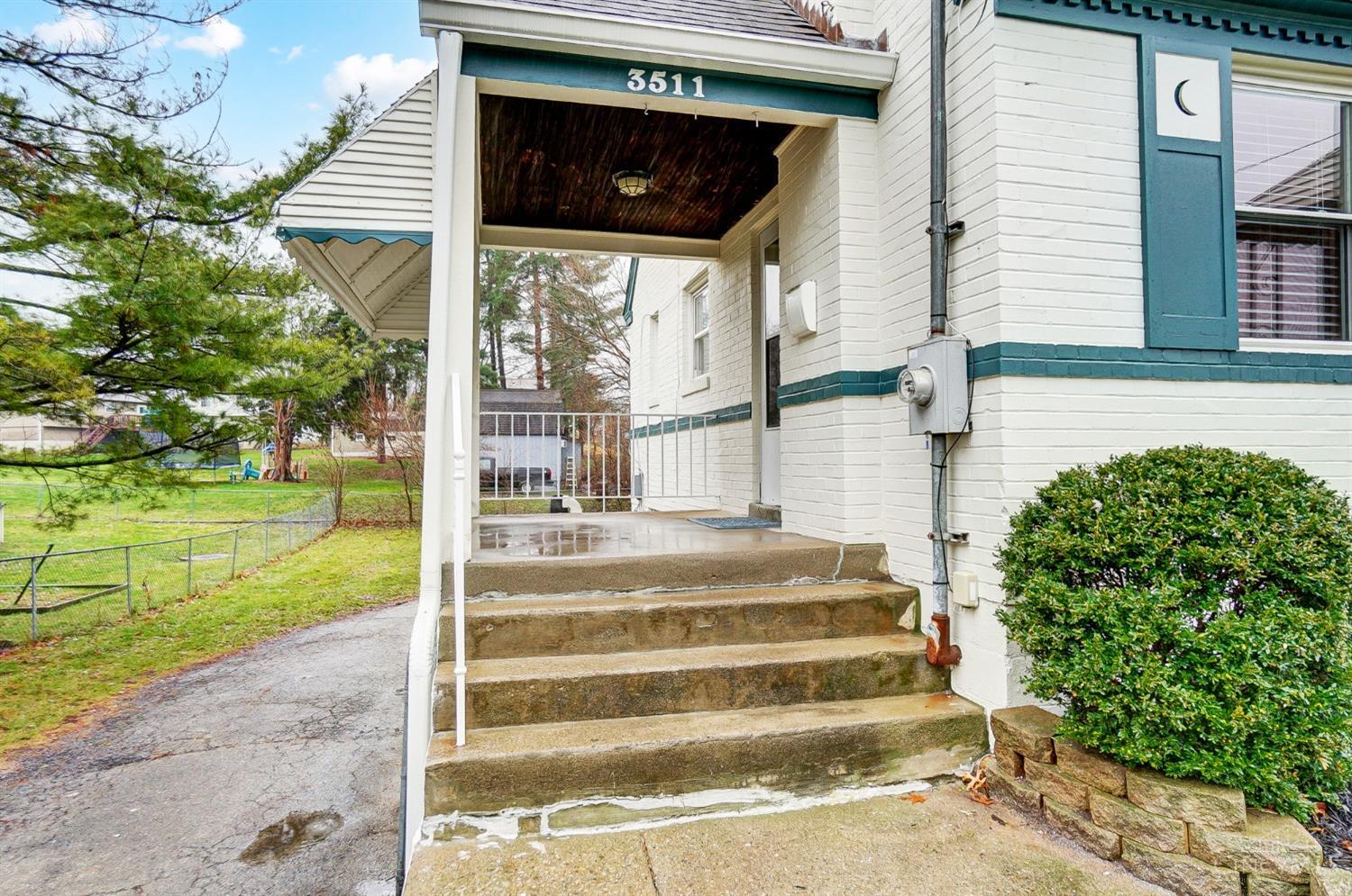 3511 West Galbraith Road Cincinnati, OH 45239 - Photo 5 of 42