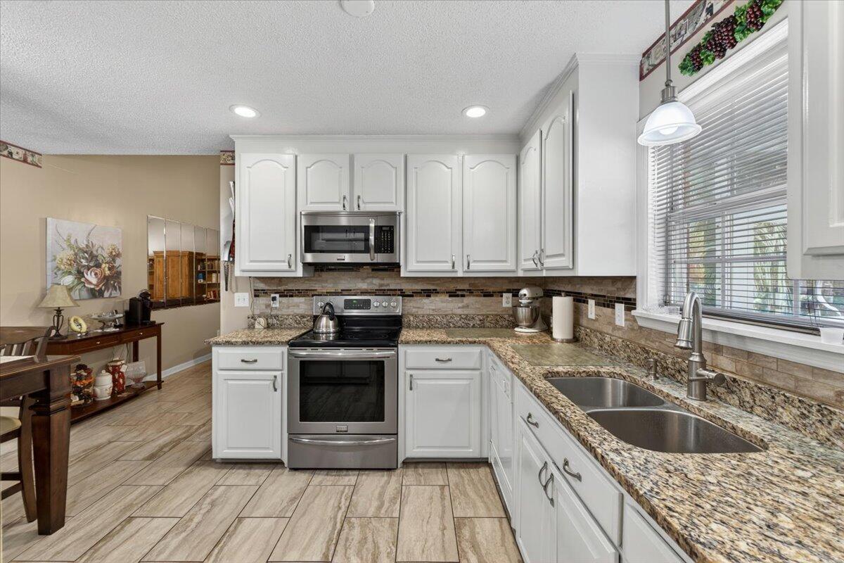 1760 Black Tom Road Moncks Corner, SC 29461 - Photo 9 of 41