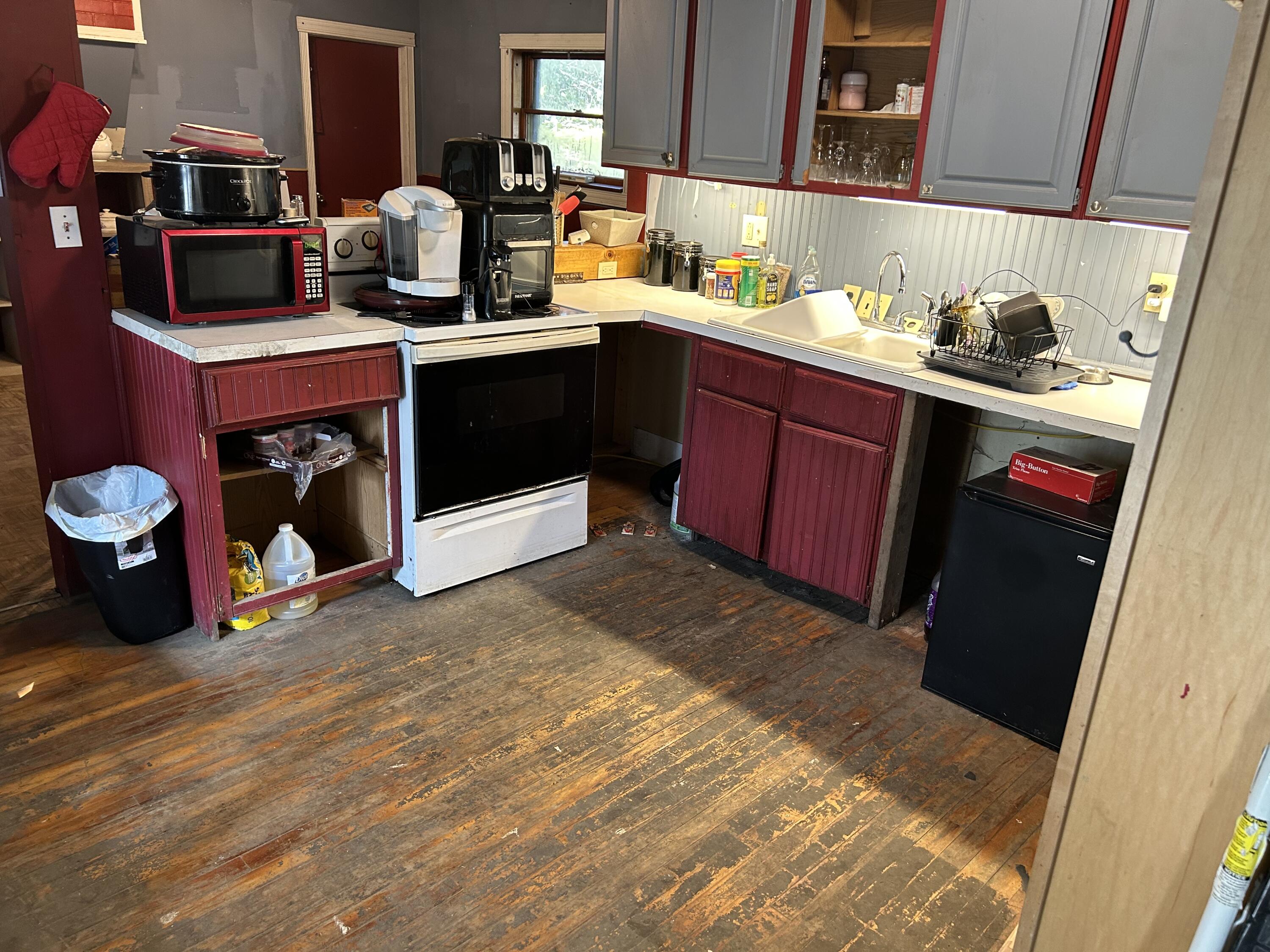 52 Gardner Street Patten, ME 04765 - Photo 13 of 26 13B73DDA-367B-4DE5-947F-893C0B820BFD