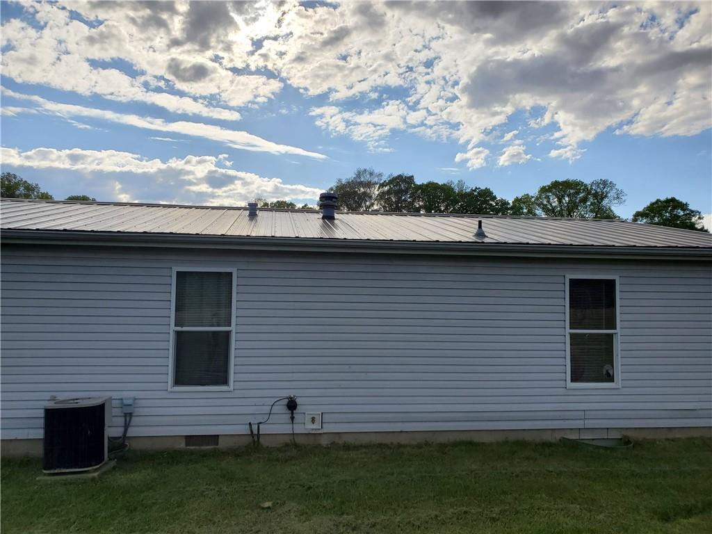 935 South Waggoner Road Paragon, IN 46166 - Photo 2 of 24