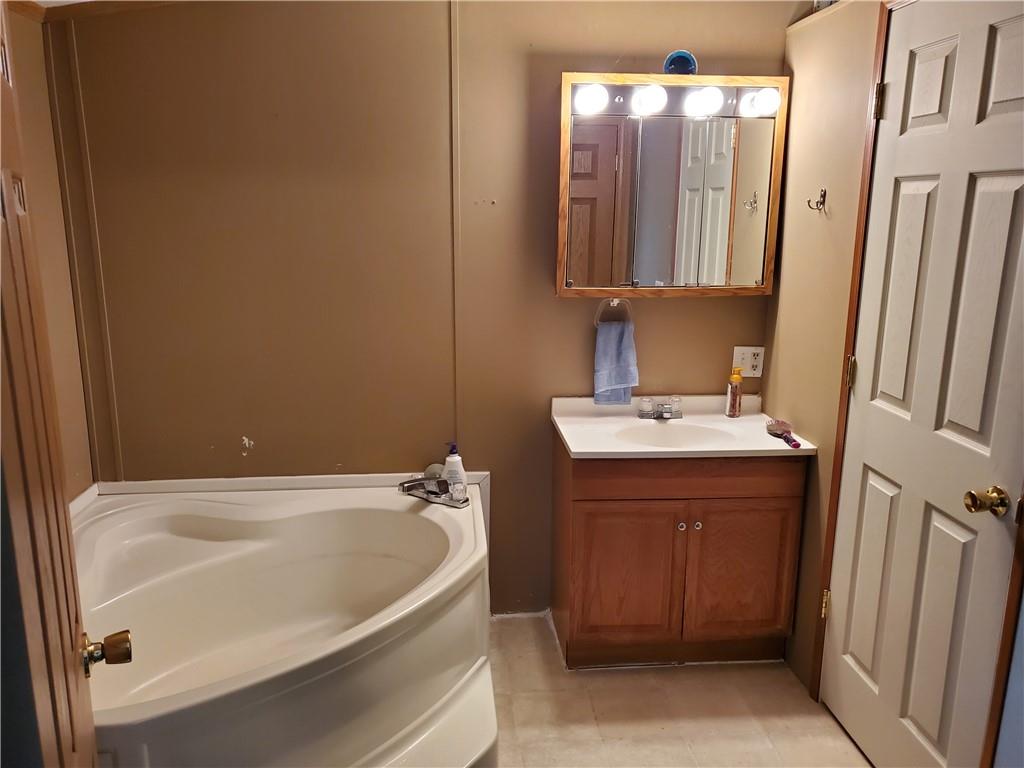 935 South Waggoner Road Paragon, IN 46166 - Photo 10 of 24